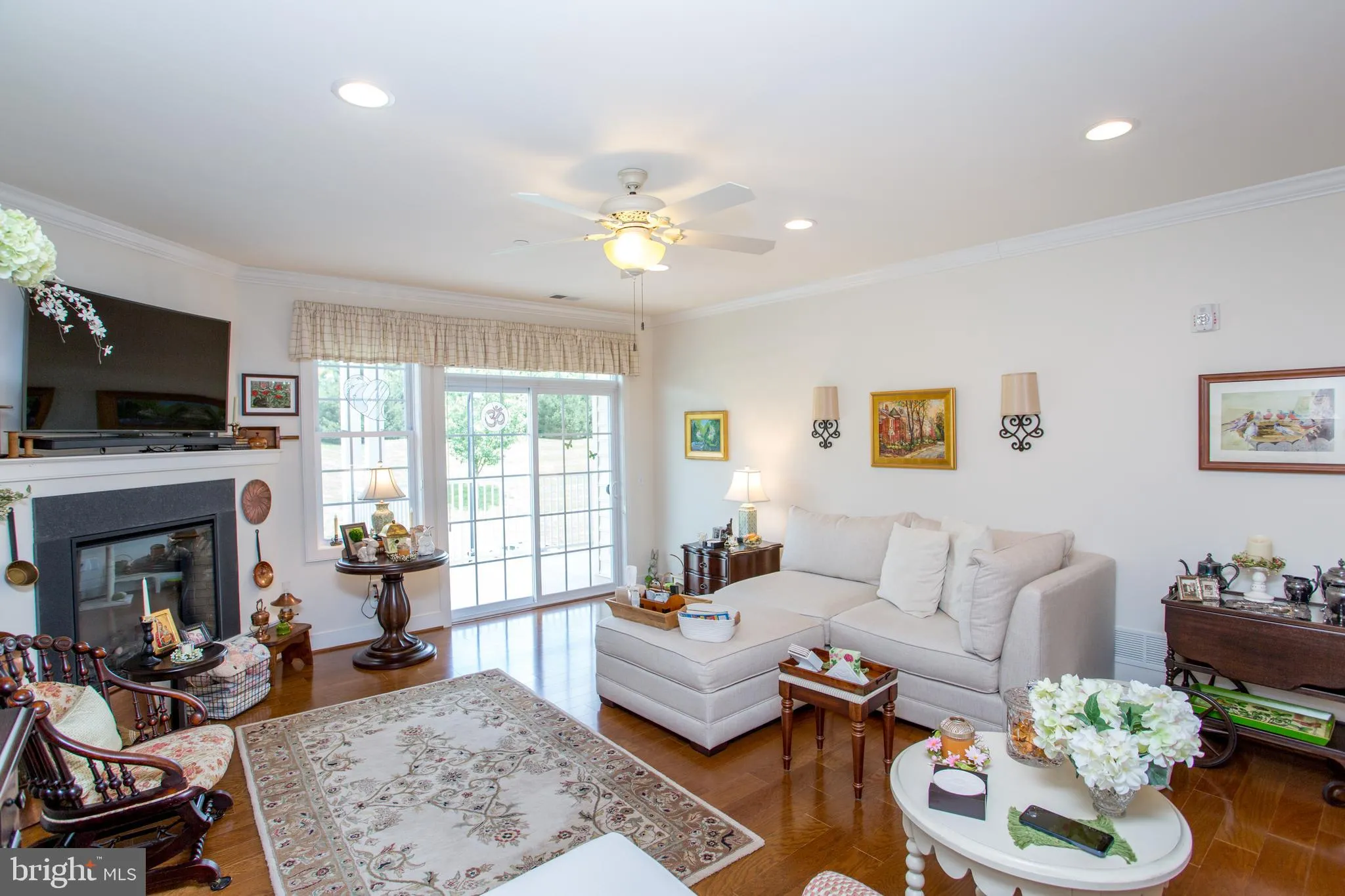 Warrington, Pennsylvania 18976, United States, 2 Bedrooms Bedrooms, ,2 BathroomsBathrooms,Residential,Active,170913