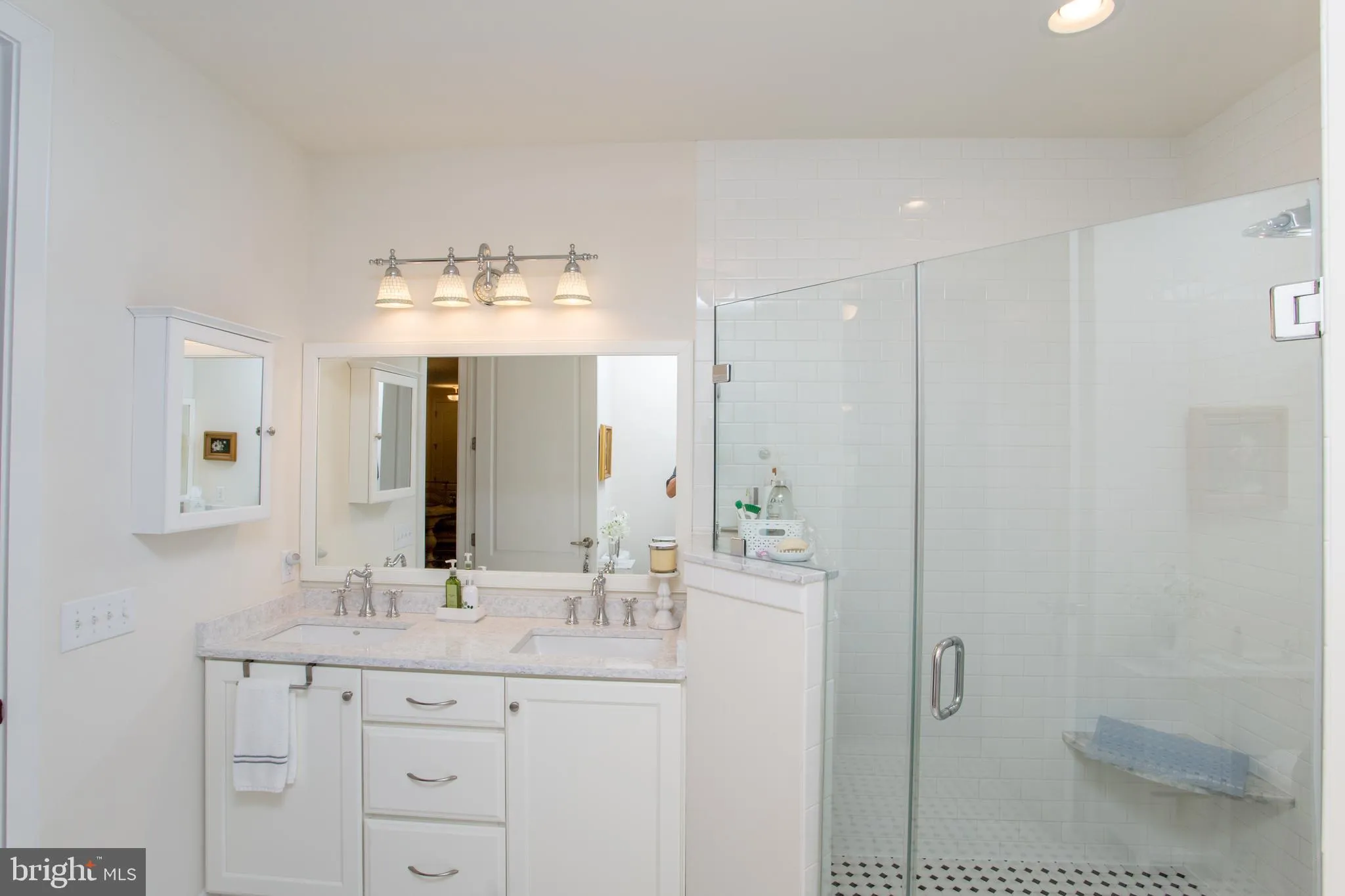 Warrington, Pennsylvania 18976, United States, 2 Bedrooms Bedrooms, ,2 BathroomsBathrooms,Residential,Active,170913