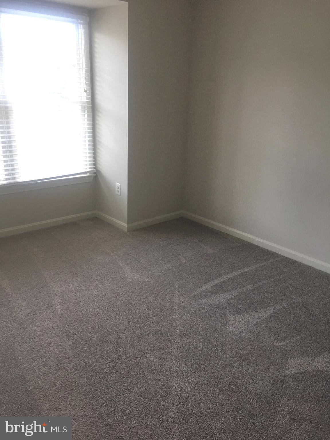 PRINCE WILLIAM COMMONS - Residential Lease