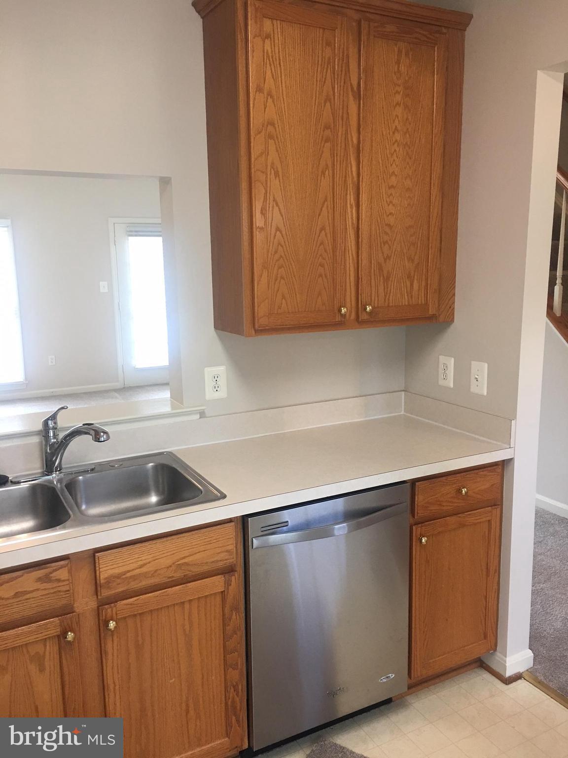 PRINCE WILLIAM COMMONS - Residential Lease