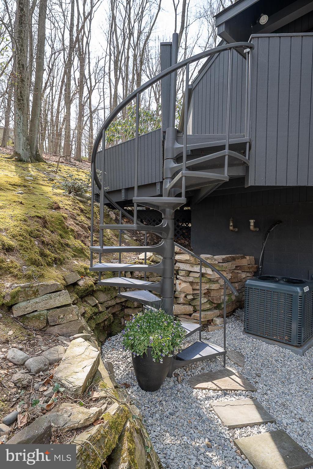 GULPH MILLS VIL - Residential