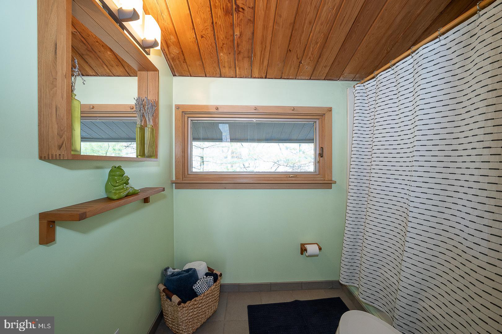 GULPH MILLS VIL - Residential