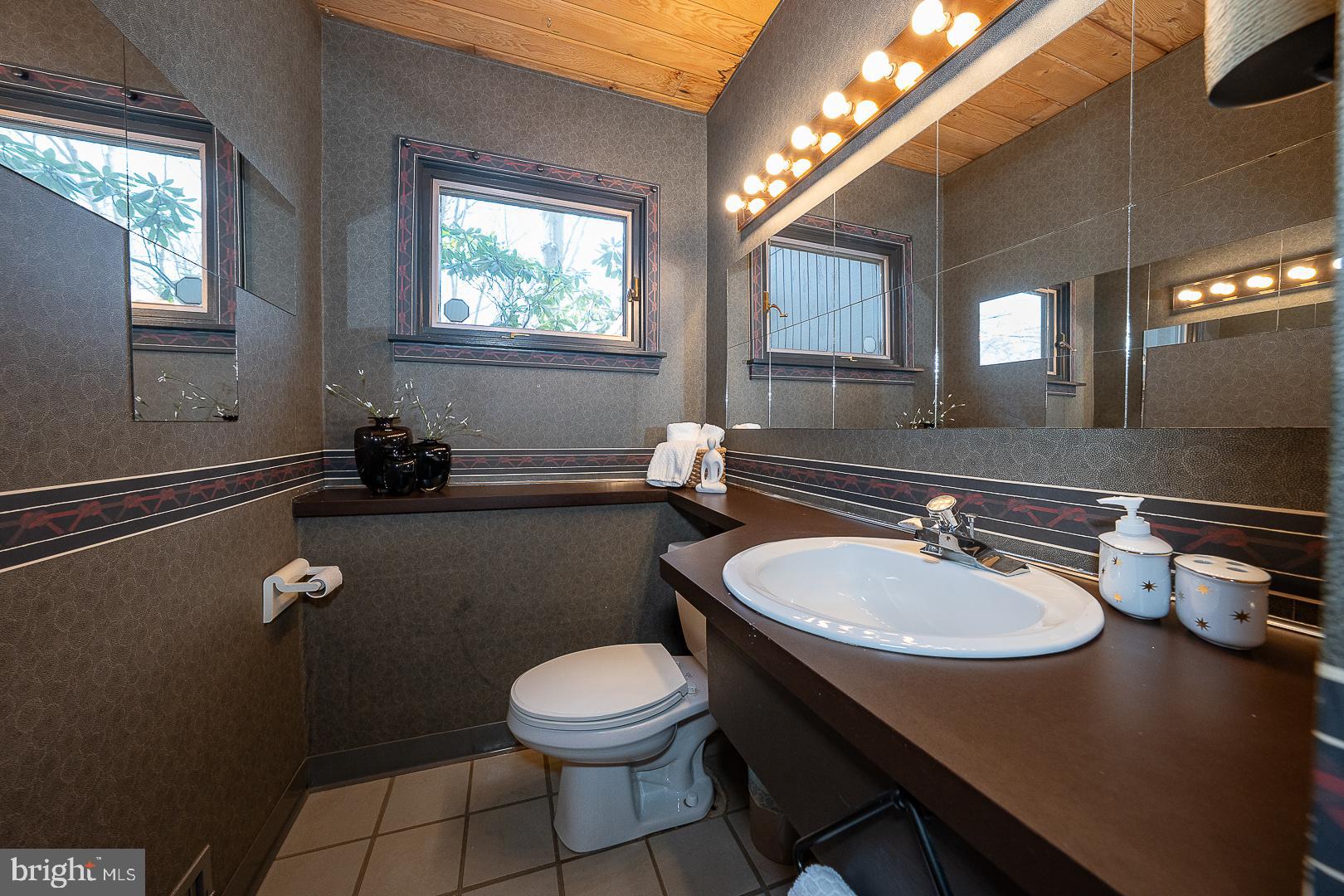 GULPH MILLS VIL - Residential