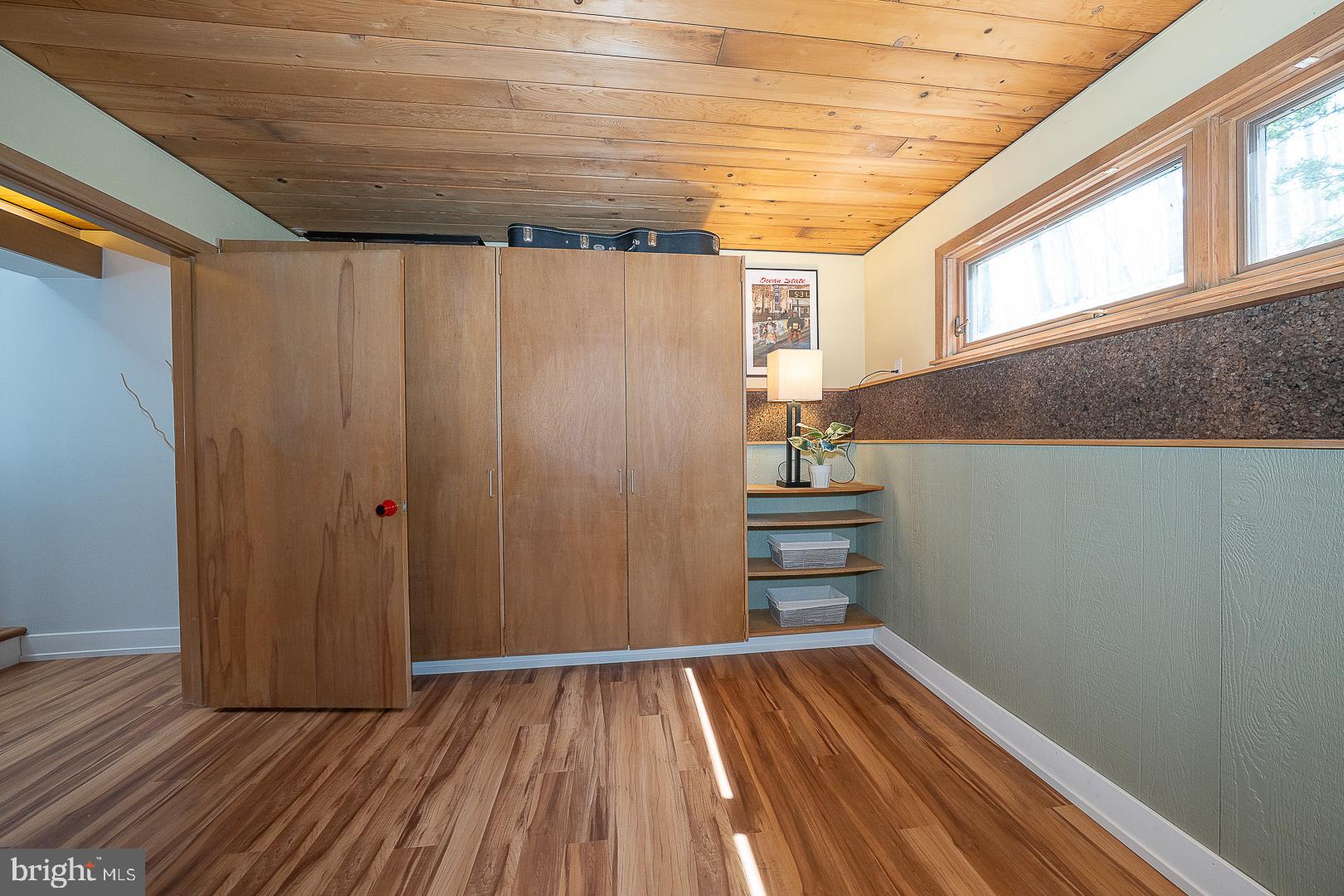 GULPH MILLS VIL - Residential