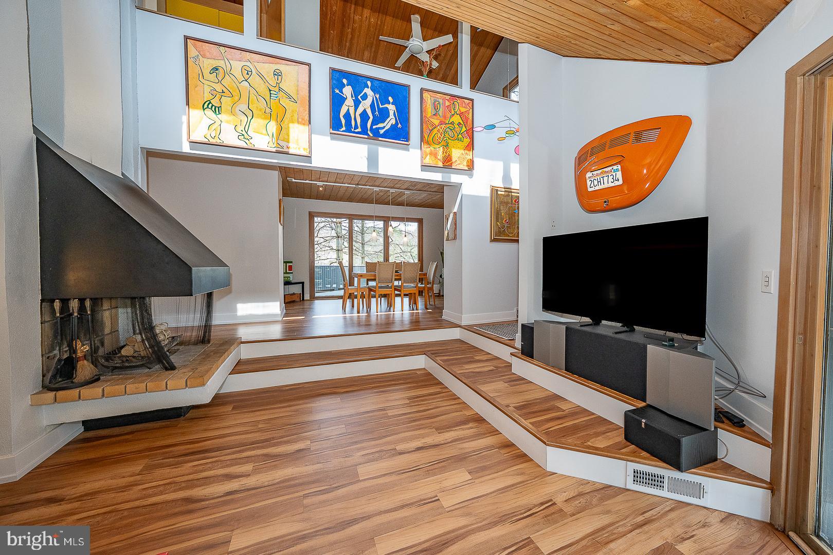 GULPH MILLS VIL - Residential