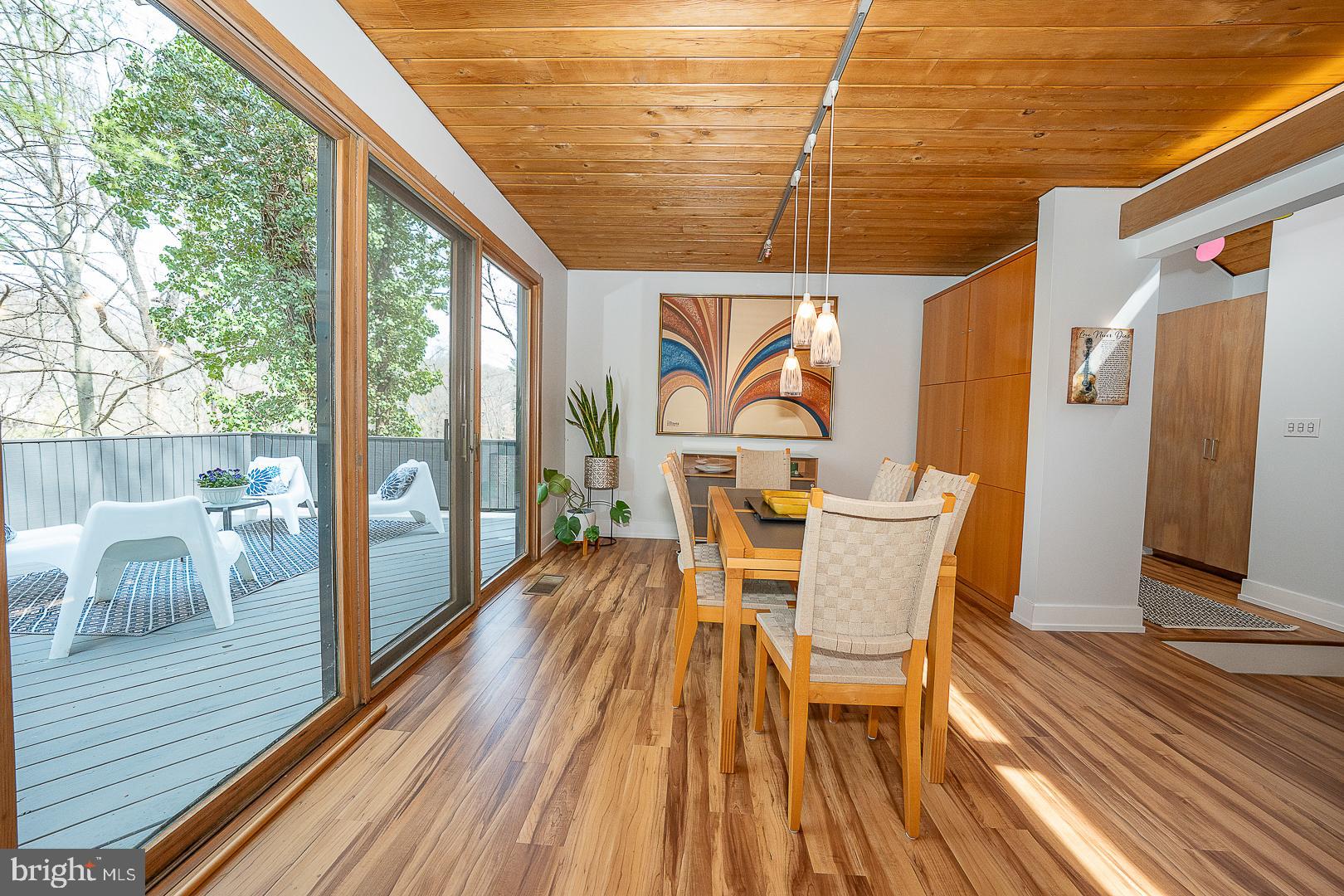 GULPH MILLS VIL - Residential