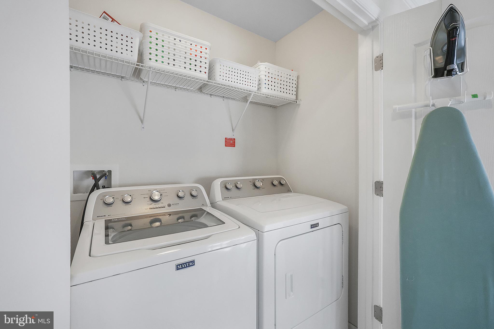 OXFORD SQUARE - Residential