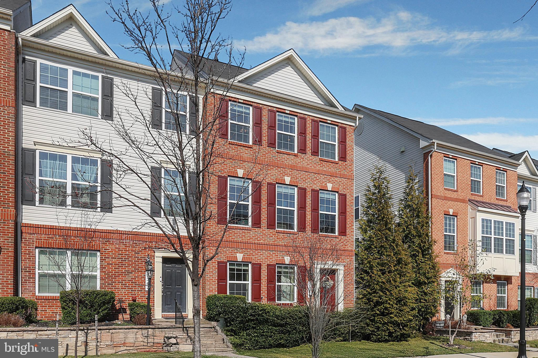 OXFORD SQUARE - Residential