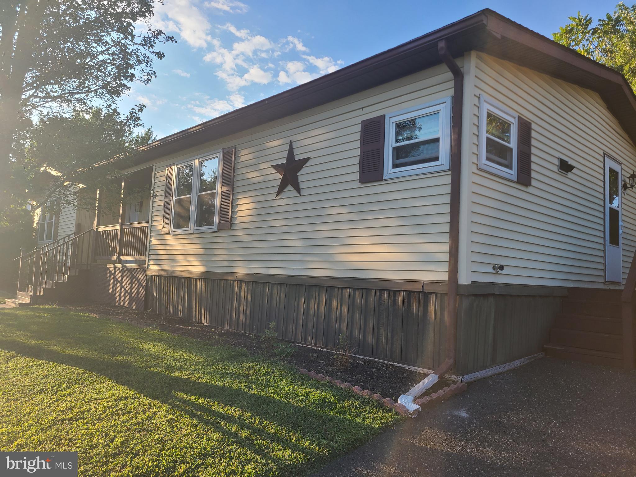 GREEN HILL MHP - Residential