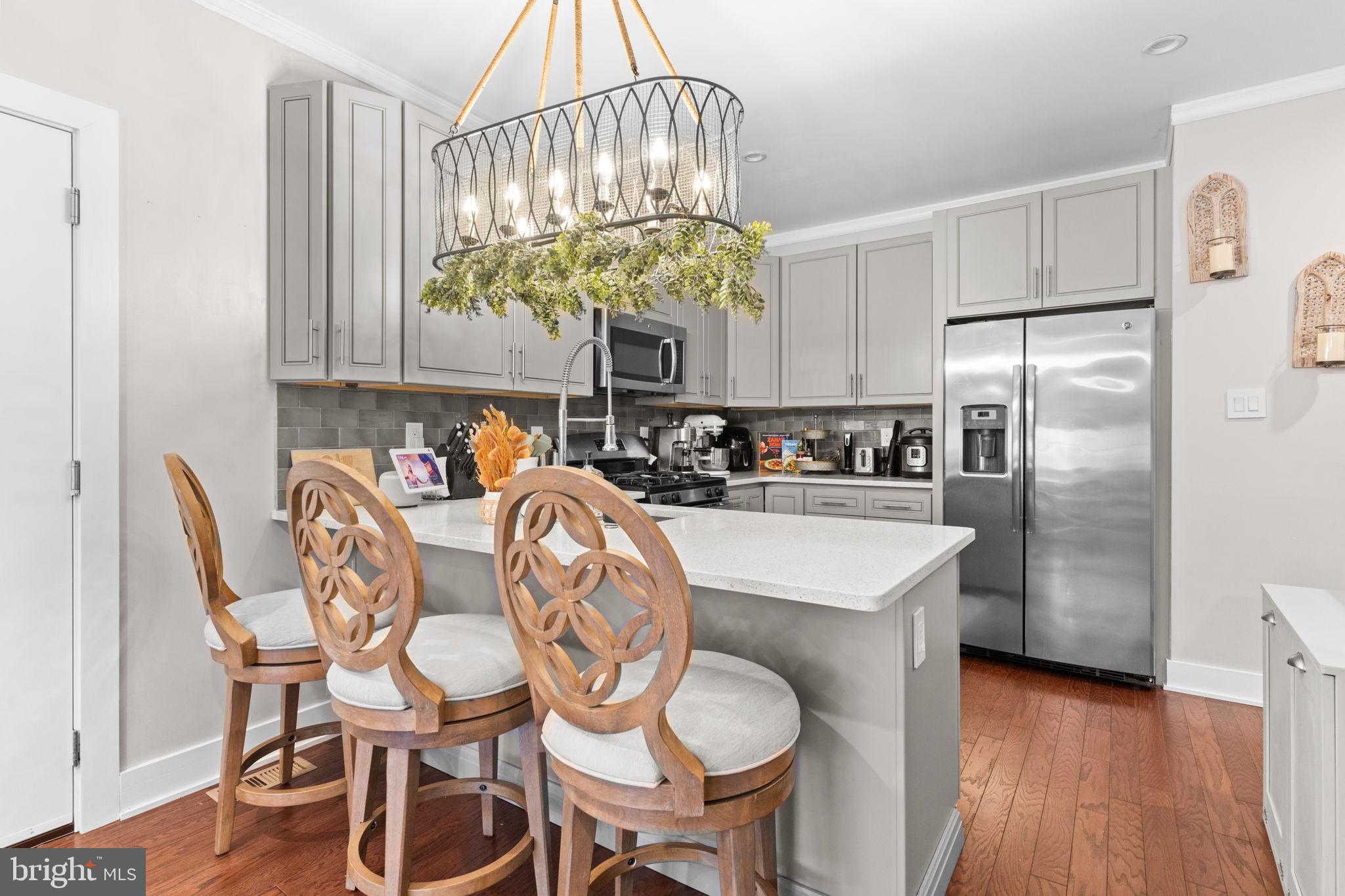 LUDLOW - Residential