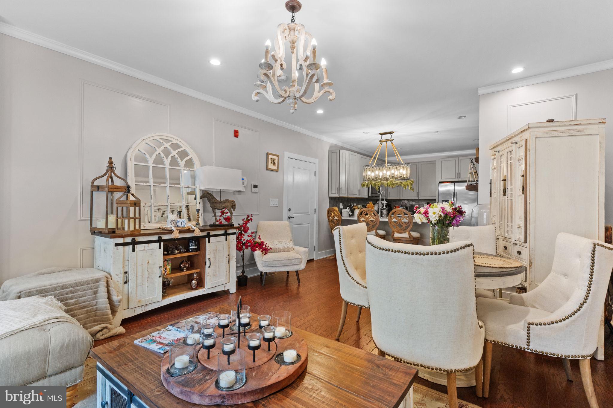 LUDLOW - Residential