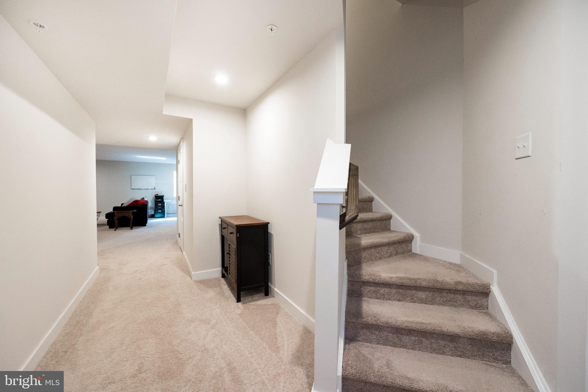 DOWNINGTOWN WALK - Residential Lease