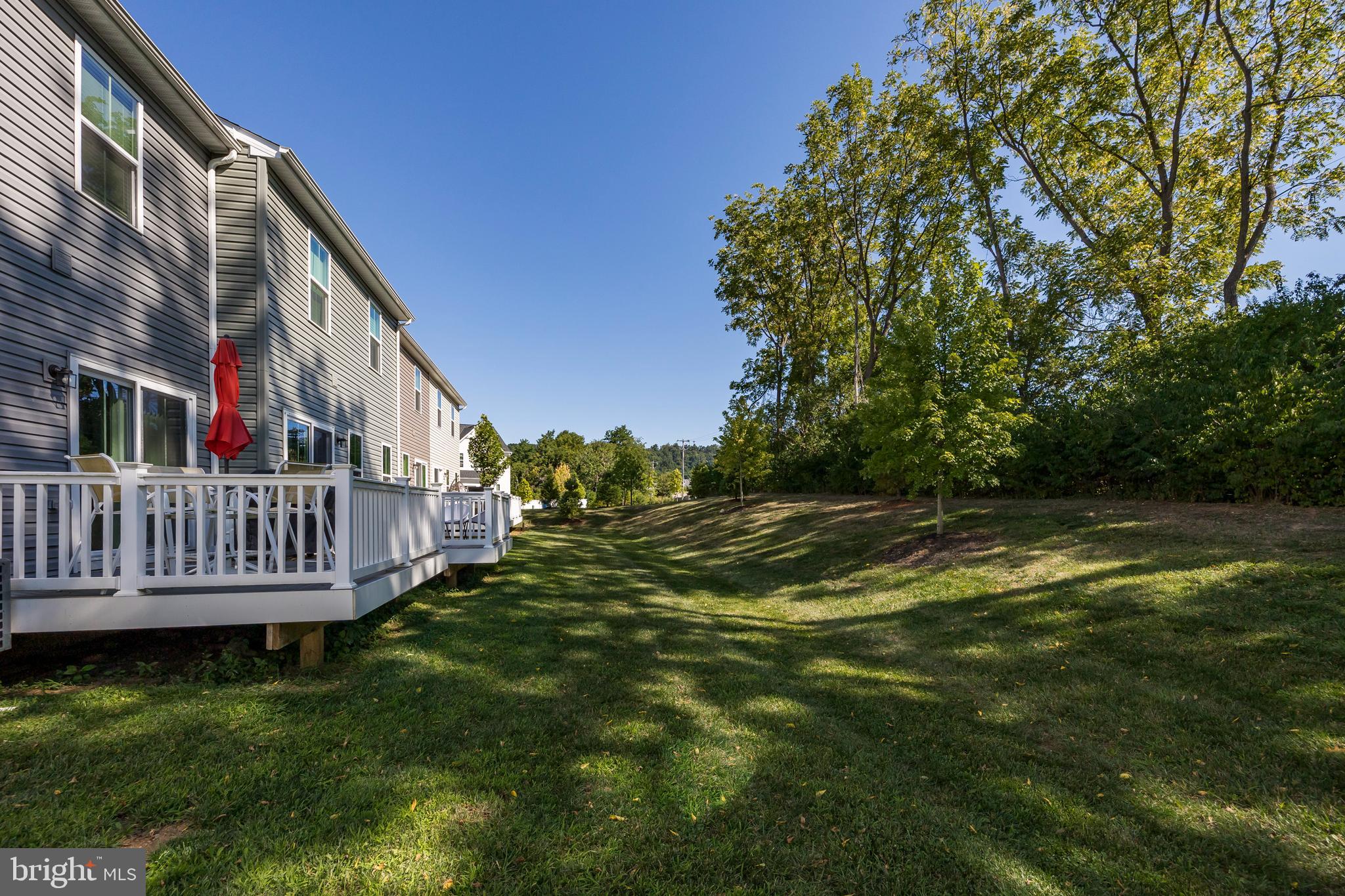 DOWNINGTOWN WALK - Residential Lease