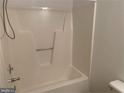 COLONIAL TERRACE - Residential Lease