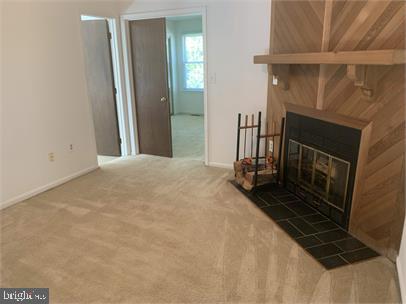 COLONIAL TERRACE - Residential Lease