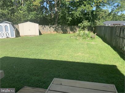 COLONIAL TERRACE - Residential Lease