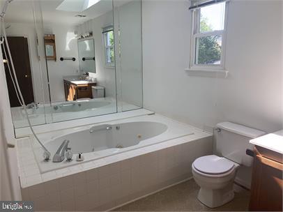 COLONIAL TERRACE - Residential Lease