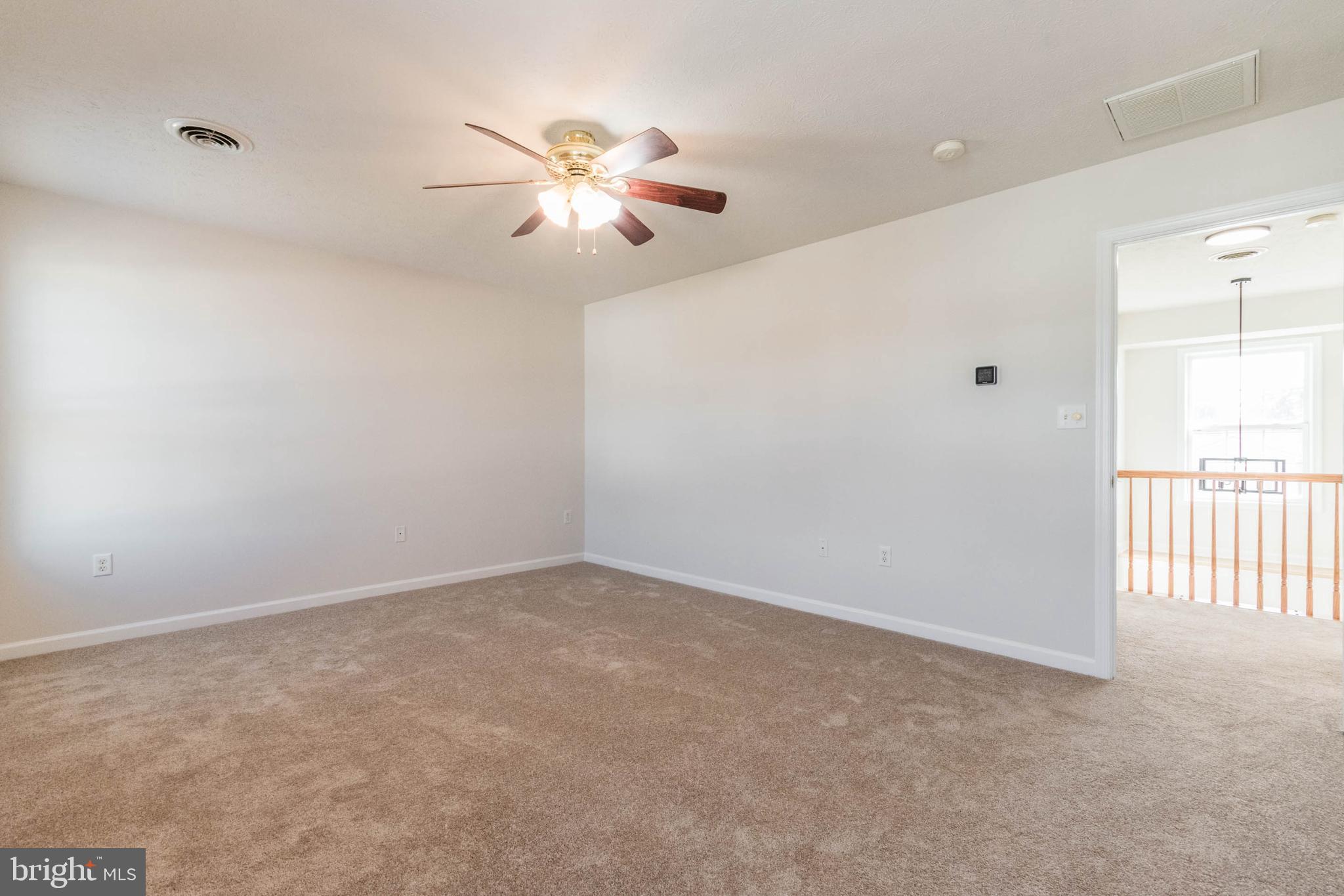 RIDGEFIELD - Residential