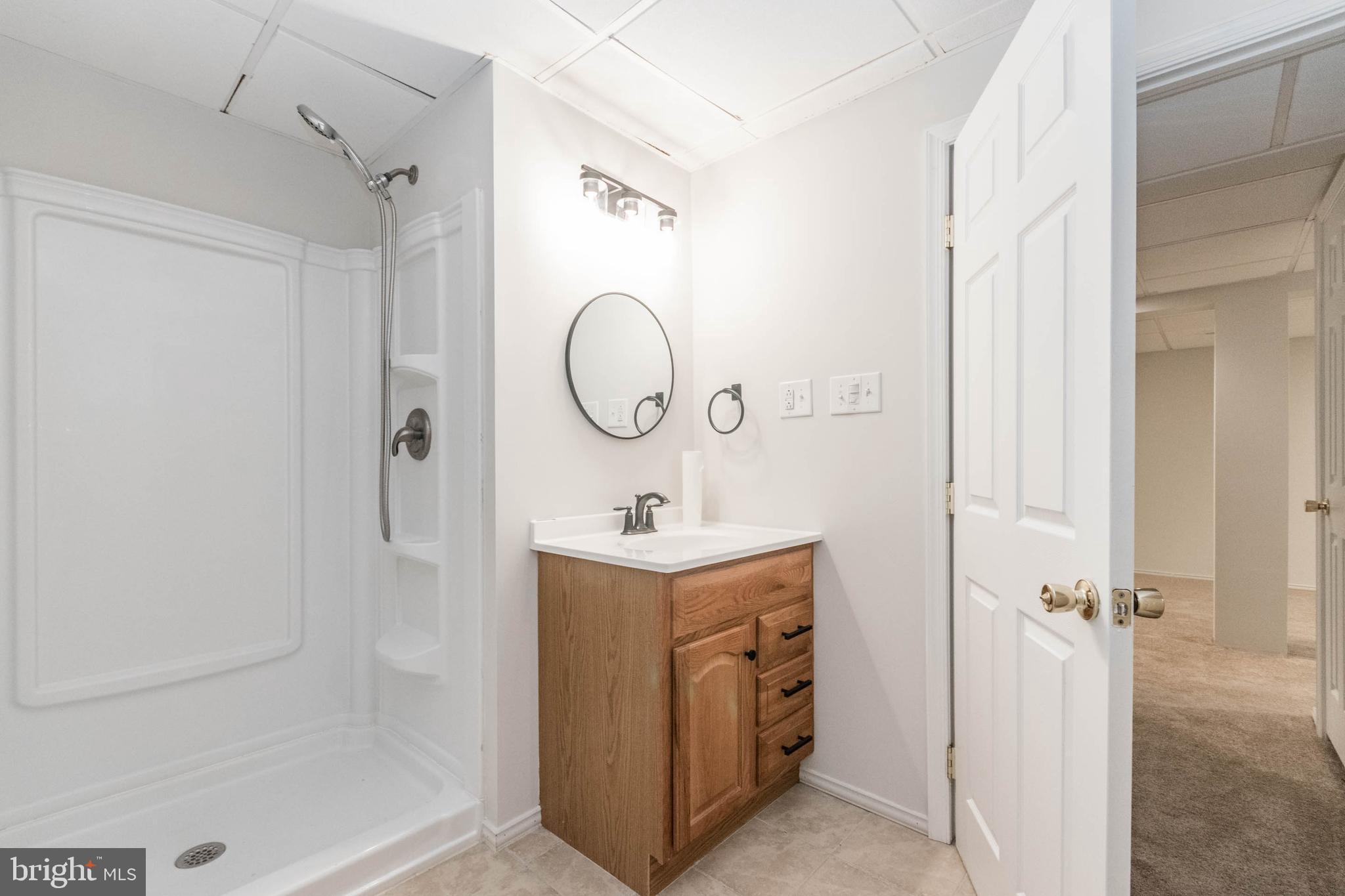 RIDGEFIELD - Residential