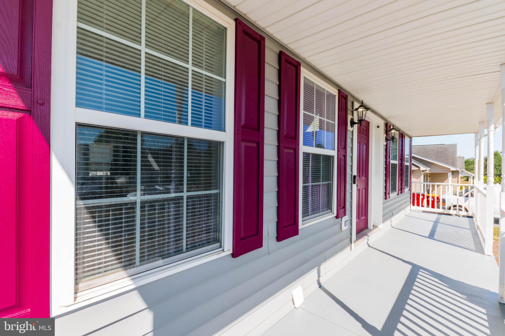 RIDGEFIELD - Residential