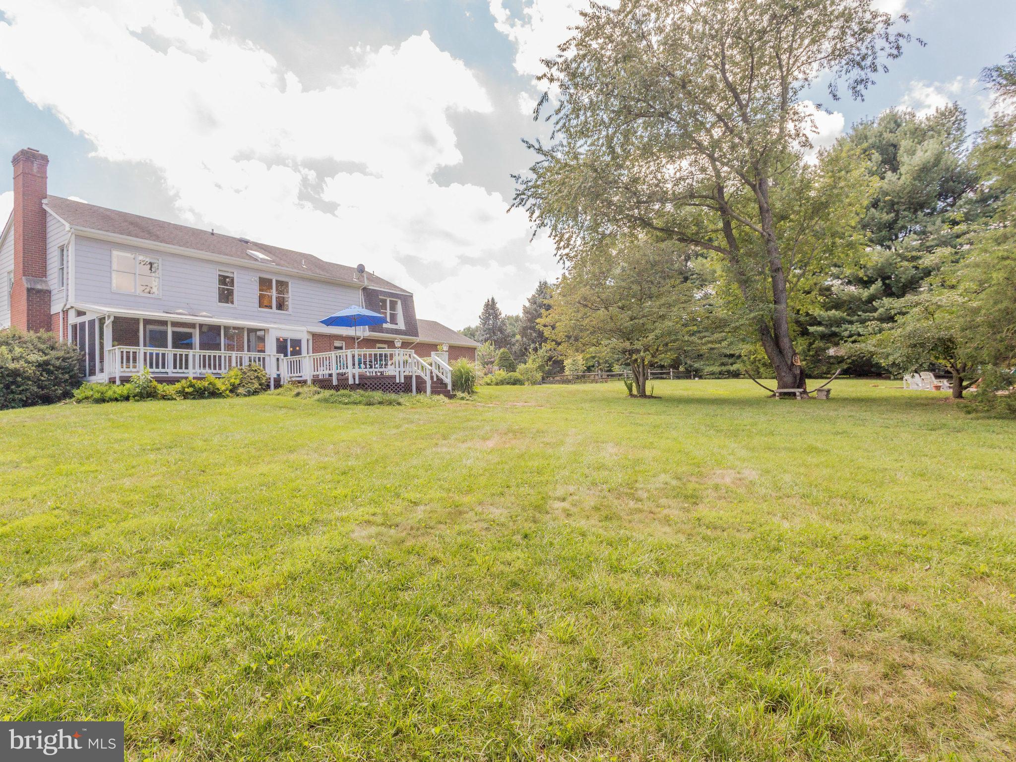 LAKE WINDERMERE - Residential