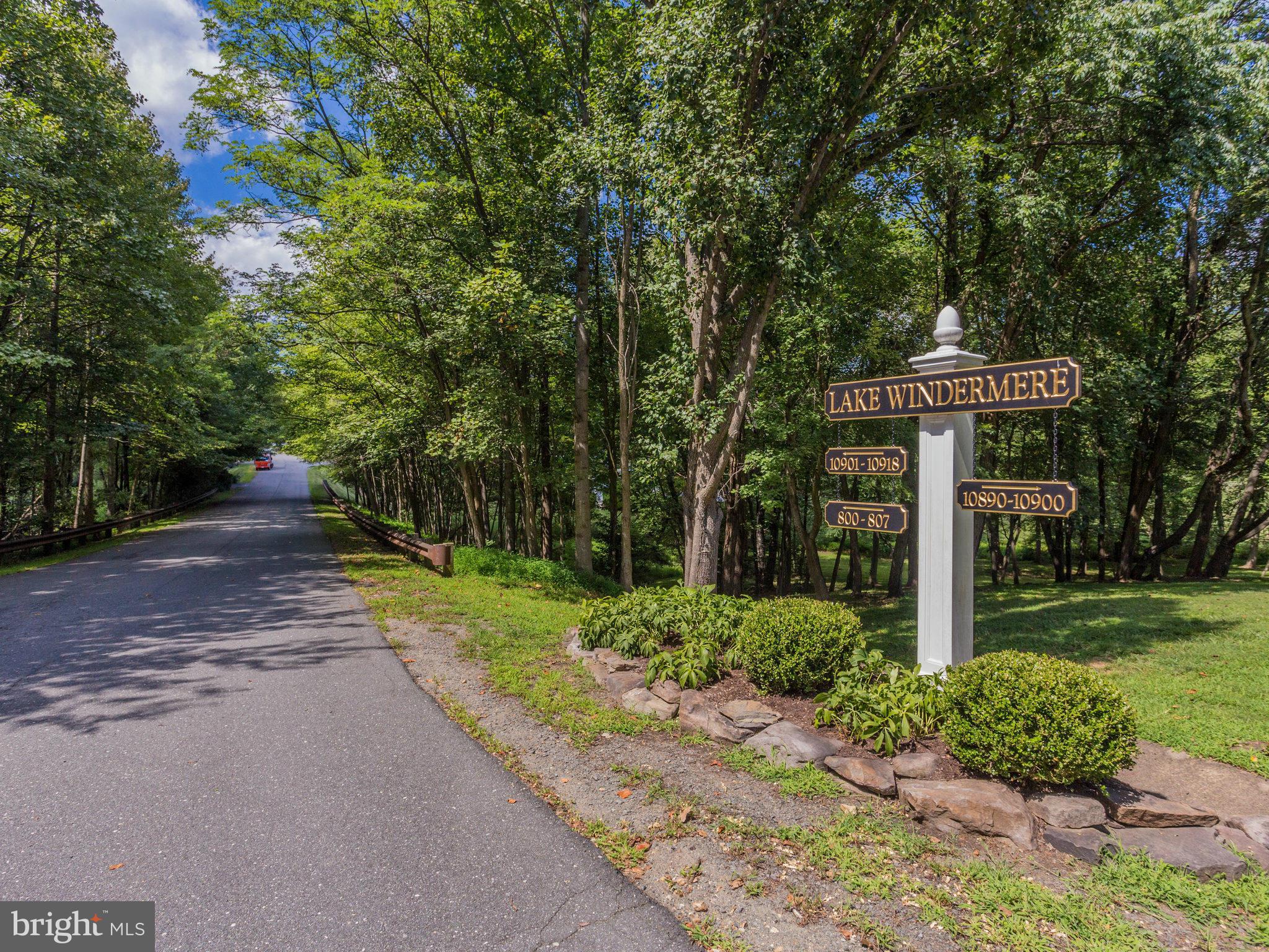 LAKE WINDERMERE - Residential