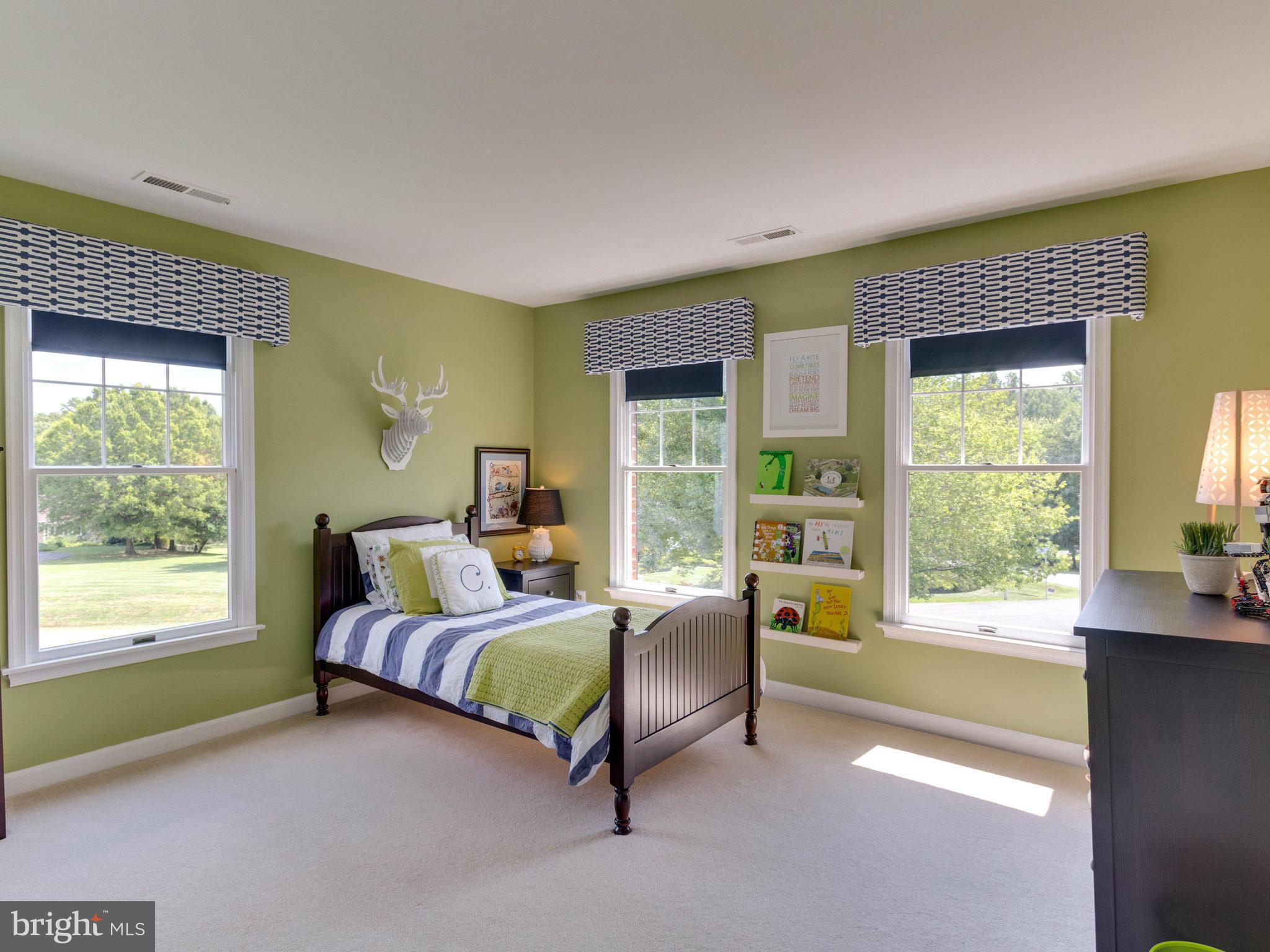 LAKE WINDERMERE - Residential