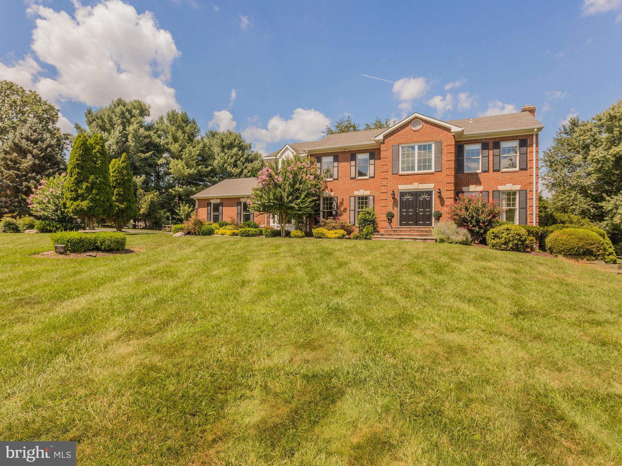 LAKE WINDERMERE - Residential