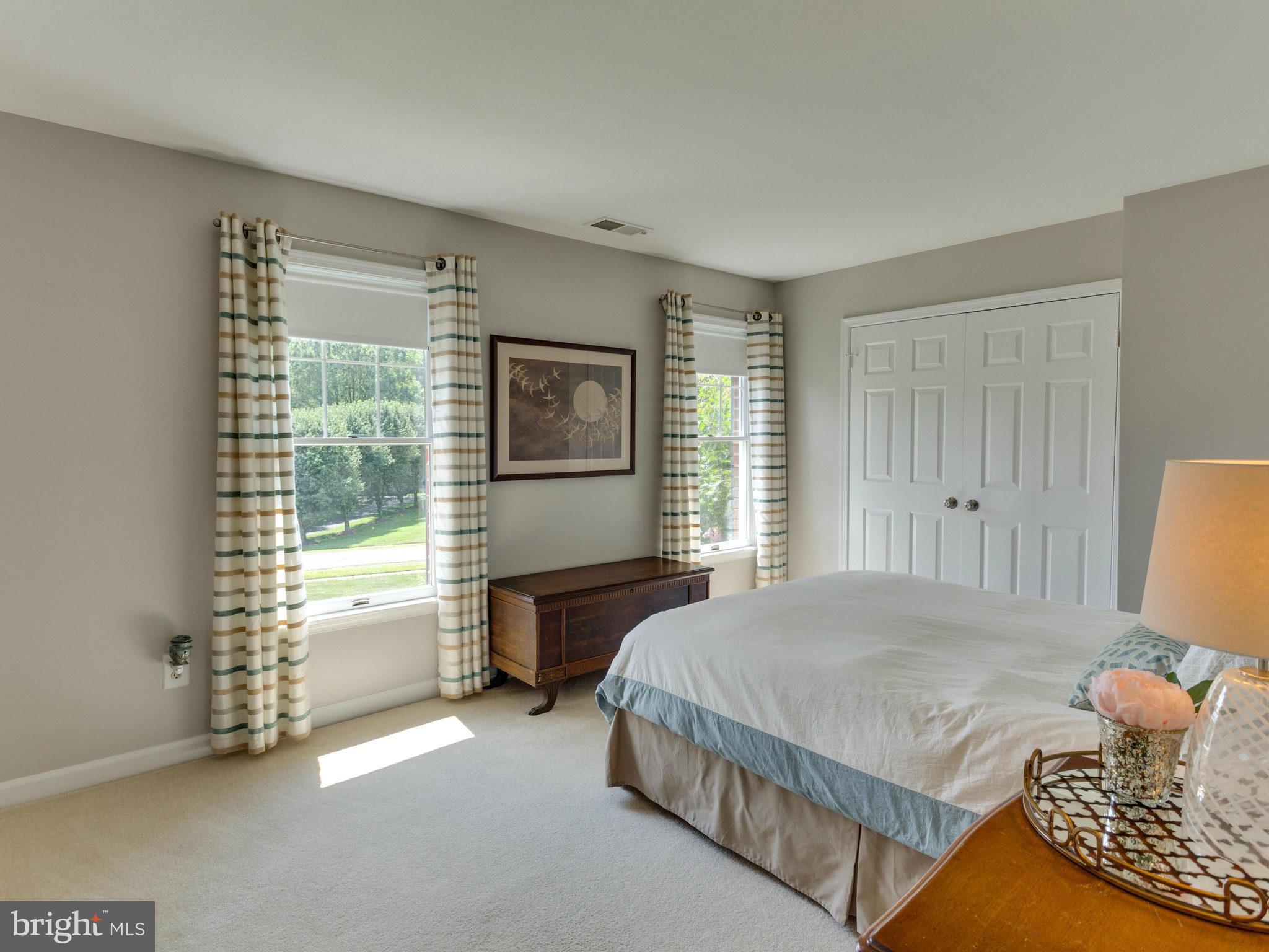 LAKE WINDERMERE - Residential