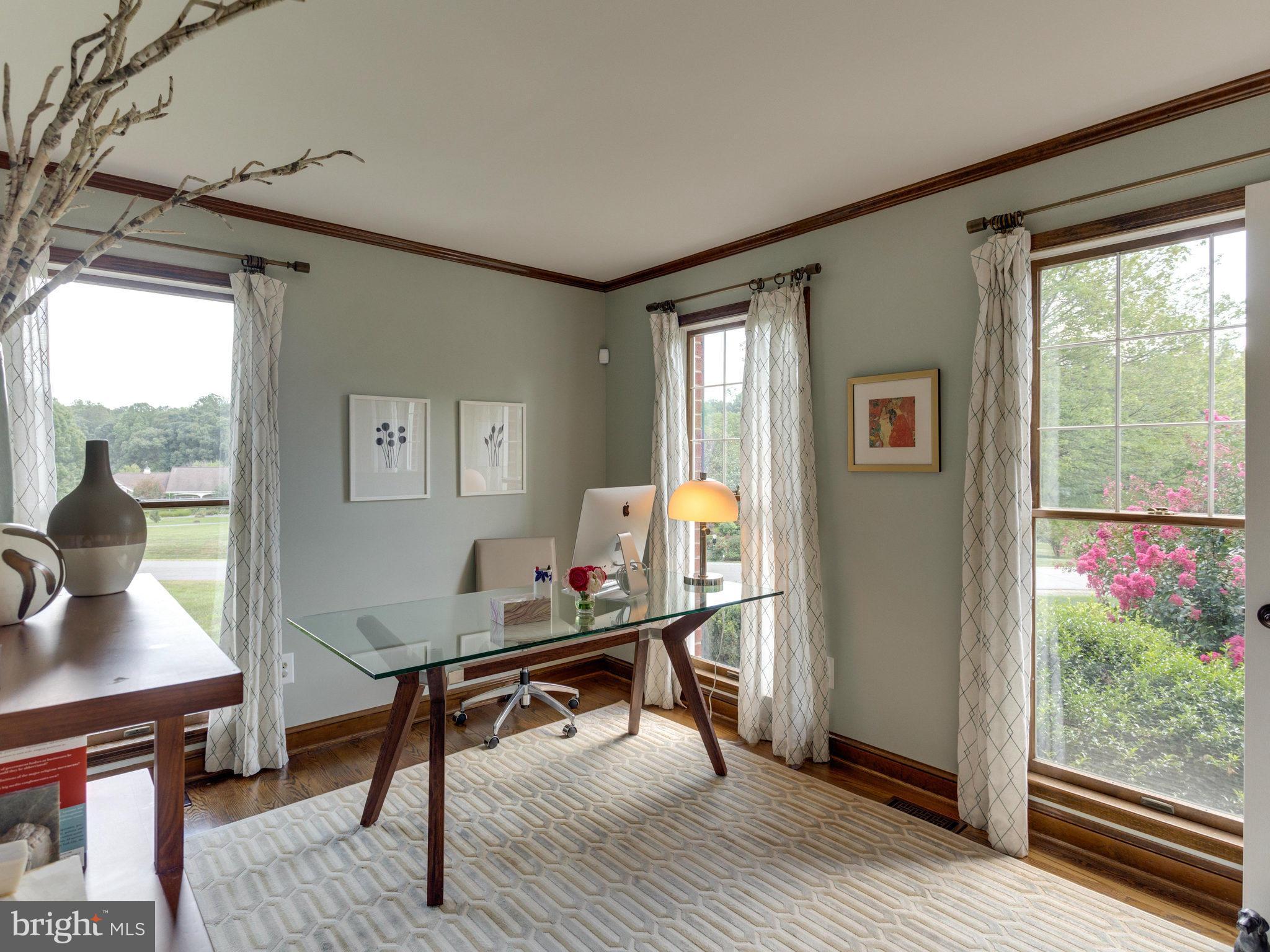 LAKE WINDERMERE - Residential