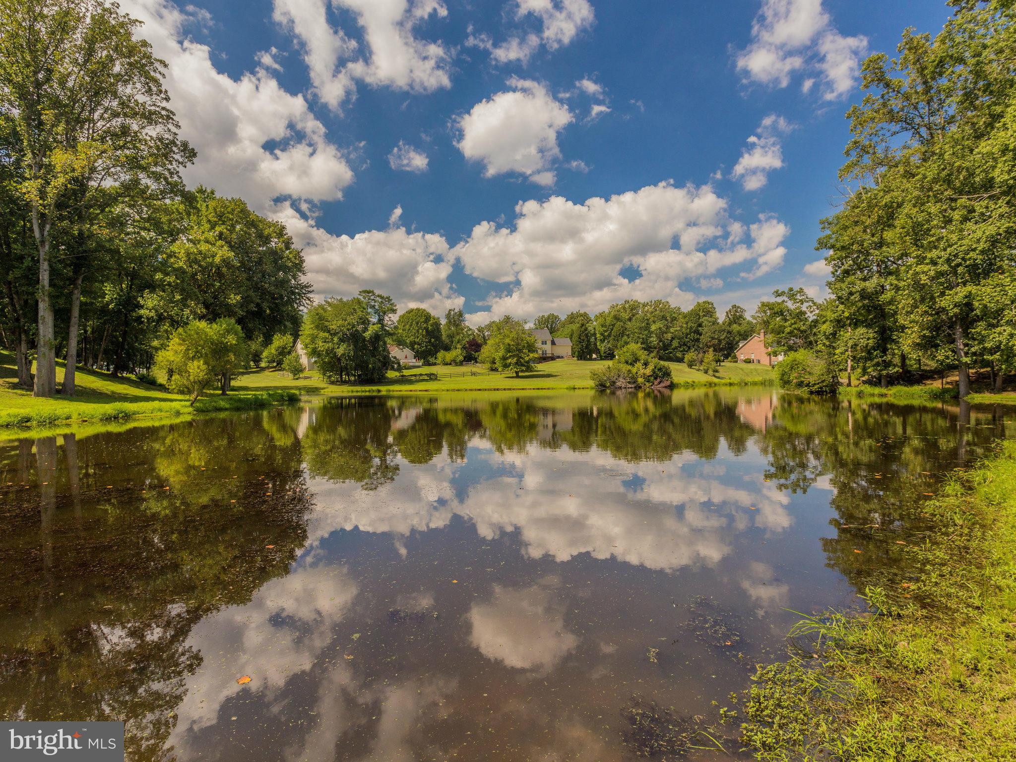 LAKE WINDERMERE - Residential