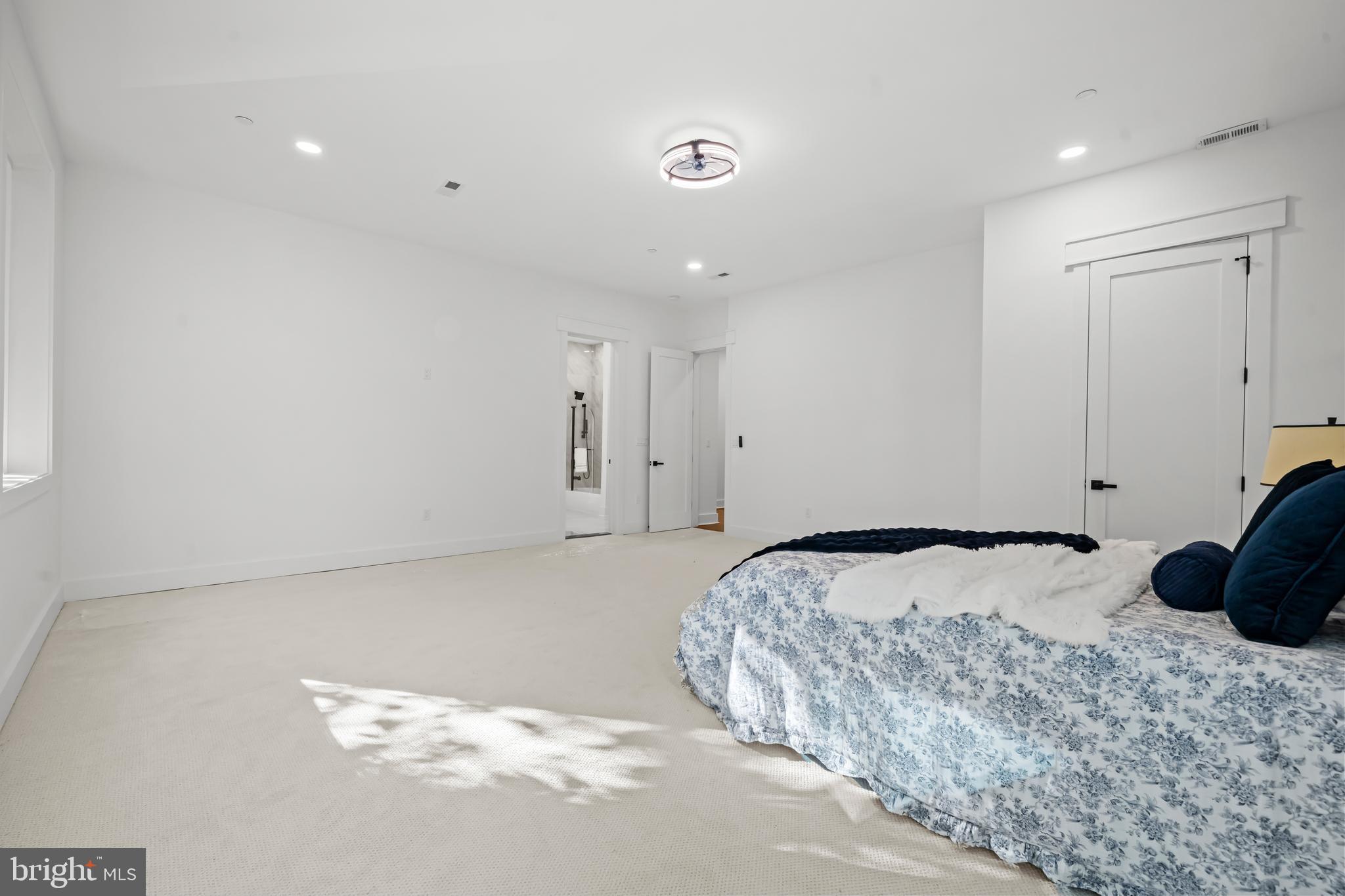 TAKOMA PARK - Residential