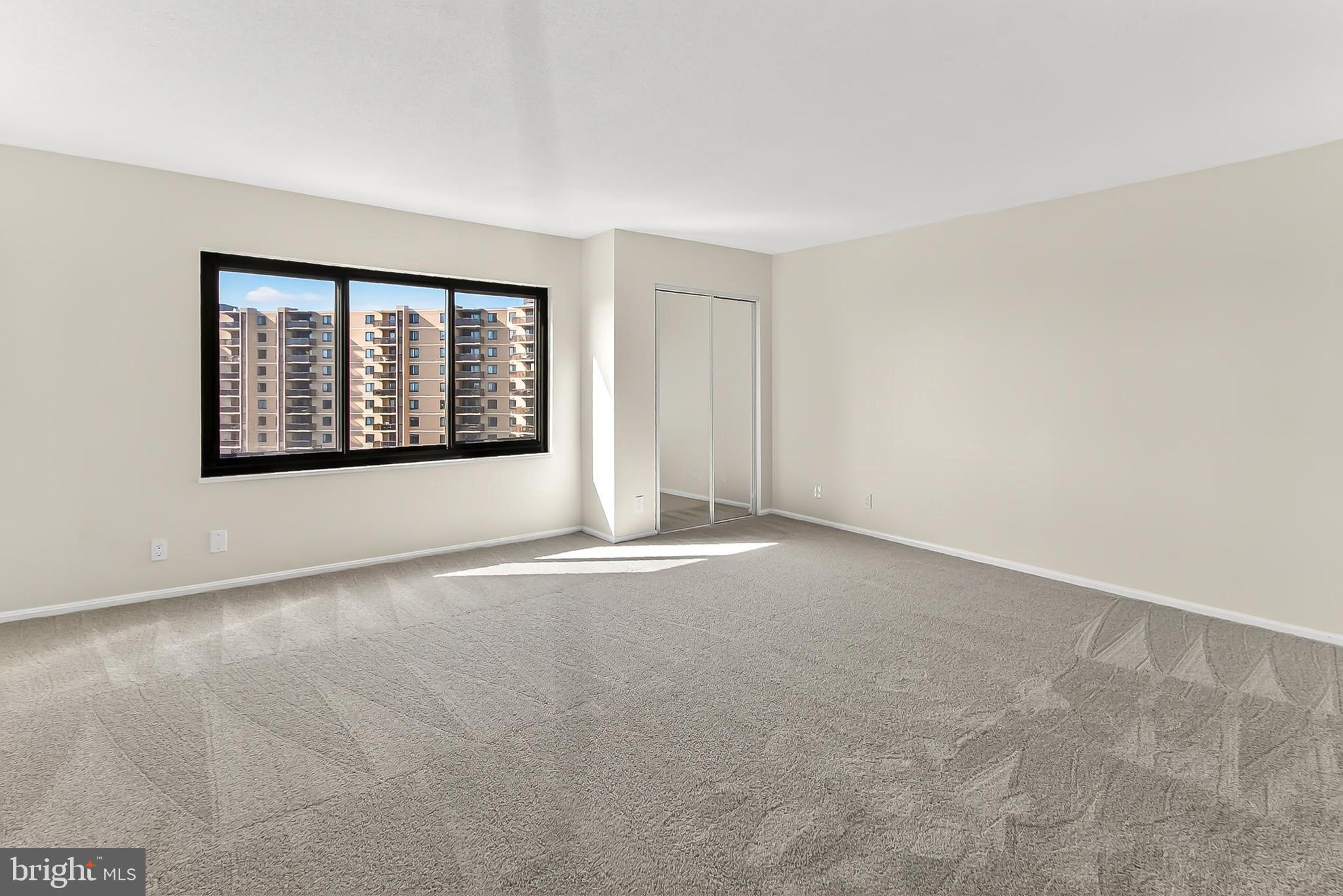 WATERGATE AT LANDMARK - Residential