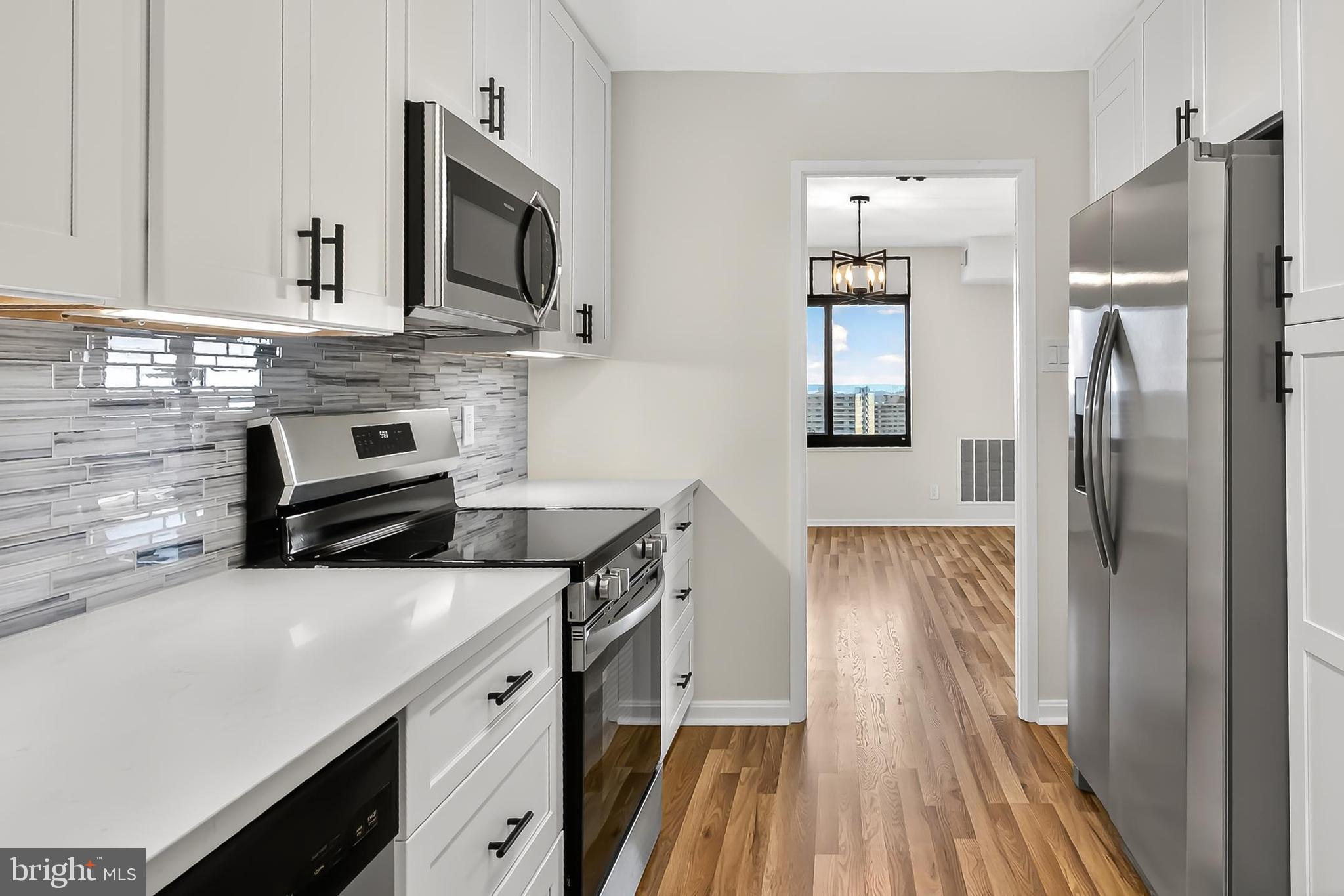 205 YOAKUM PARKWAY 1511