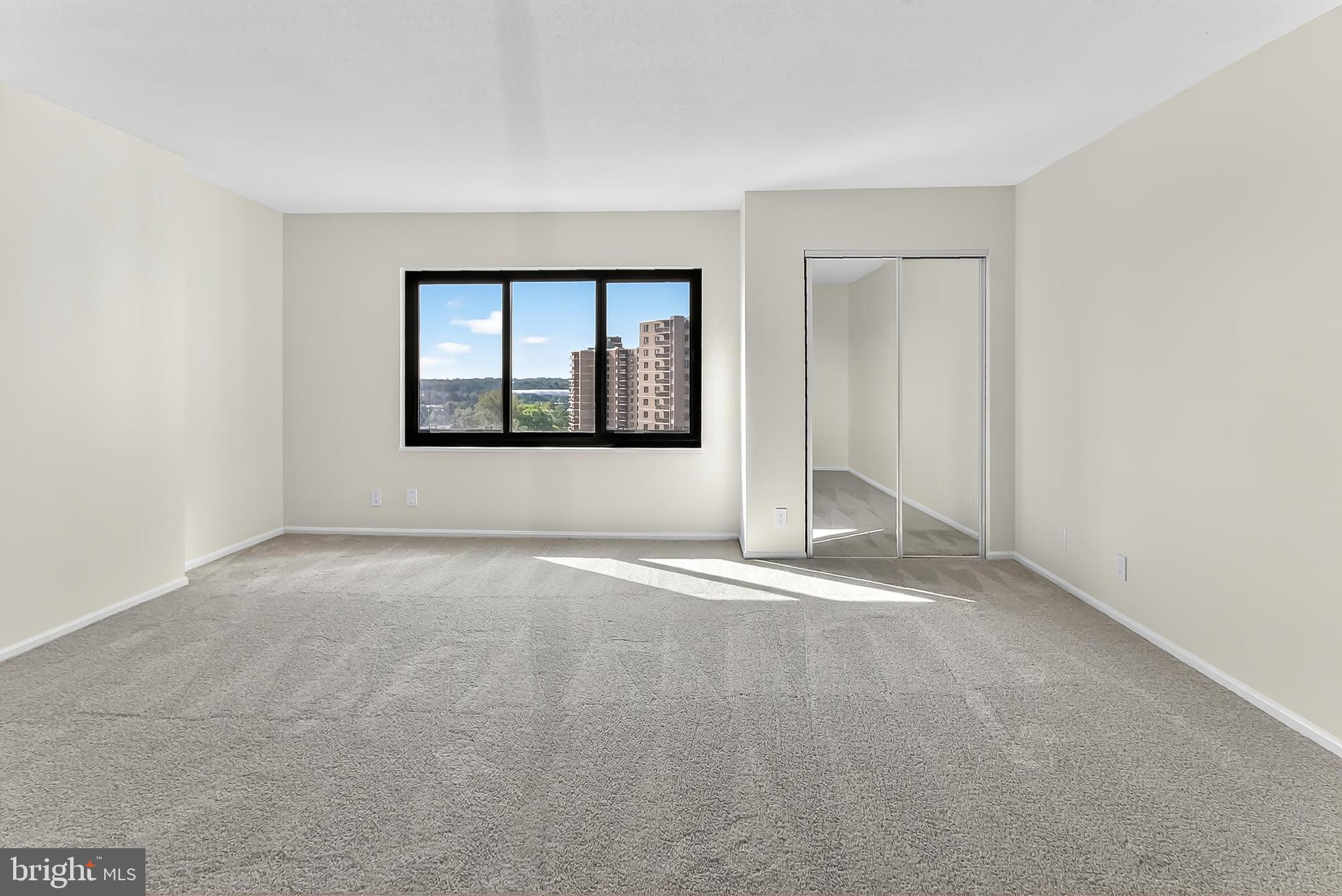 WATERGATE AT LANDMARK - Residential