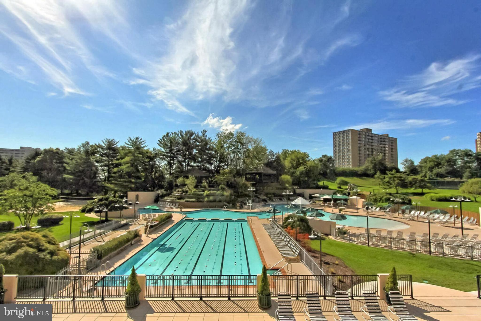 WATERGATE AT LANDMARK - Residential