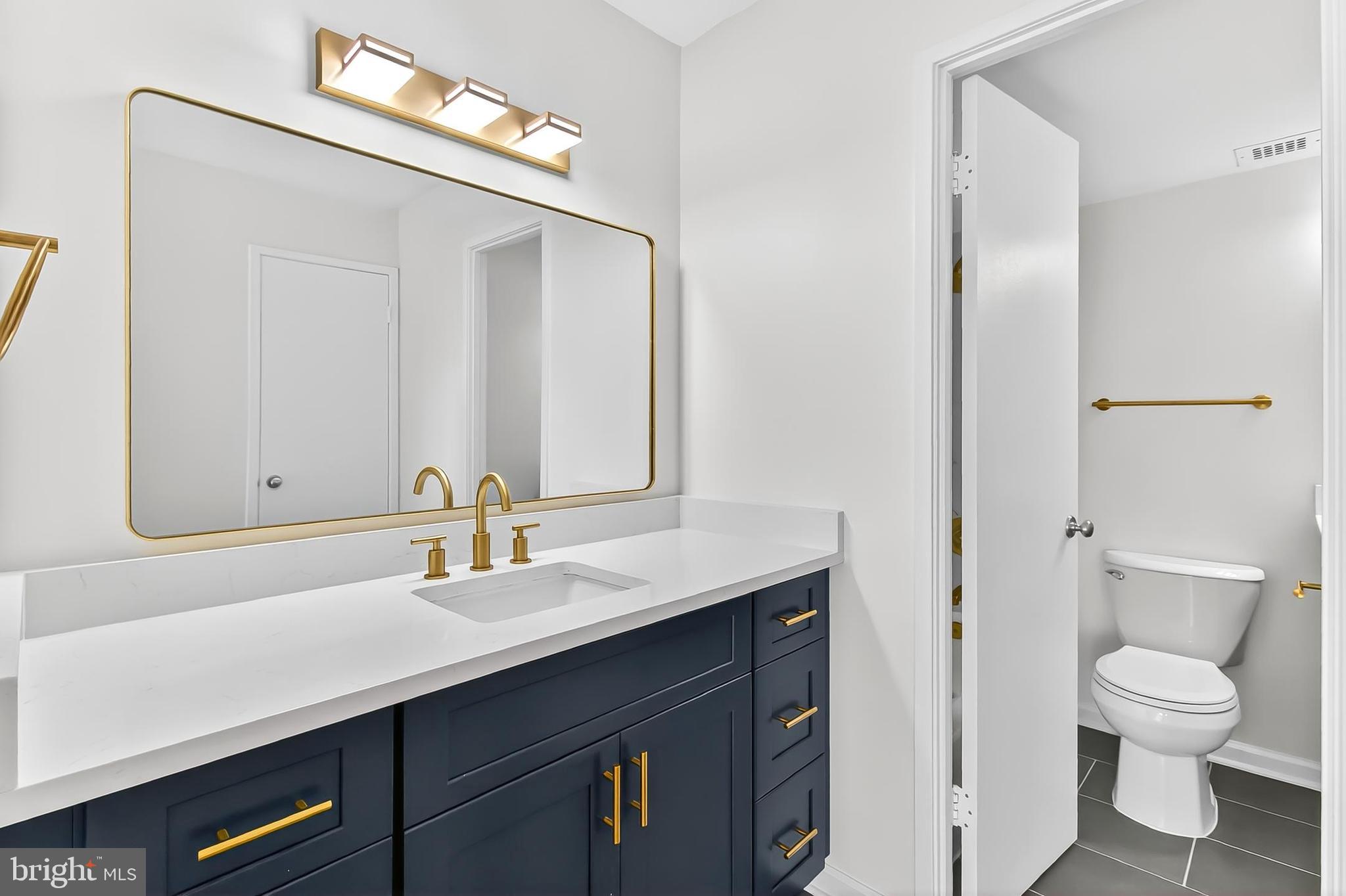 WATERGATE AT LANDMARK - Residential