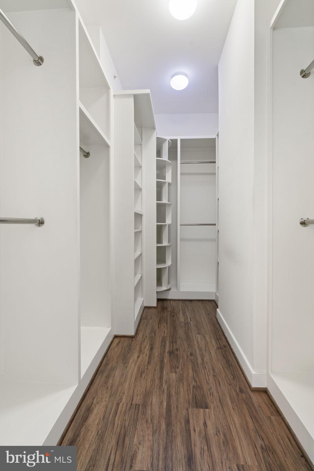 POTOMAC SHORES - Residential