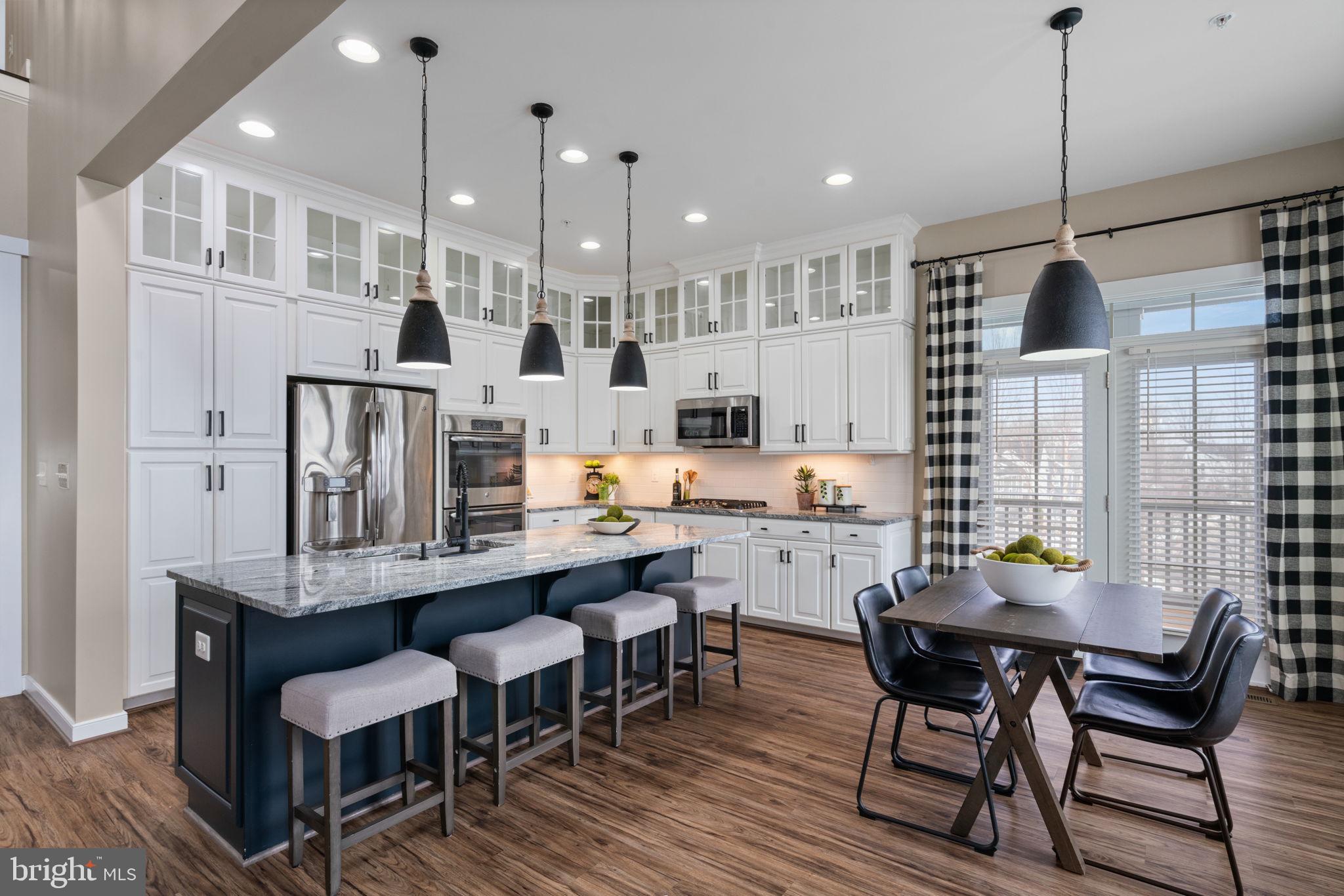 POTOMAC SHORES - Residential