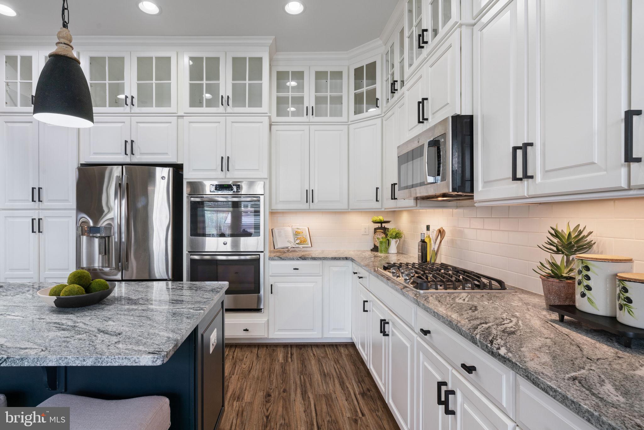 POTOMAC SHORES - Residential