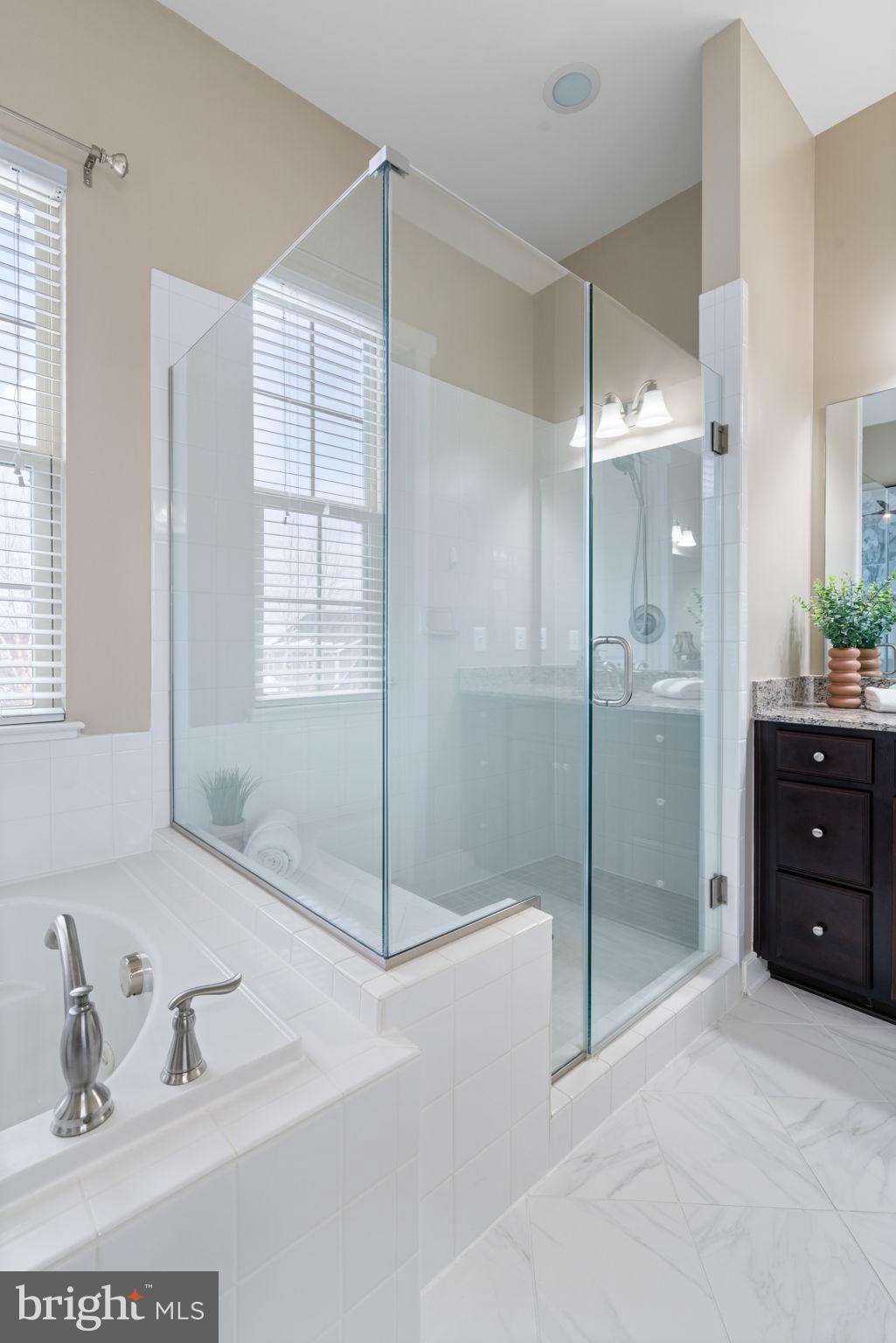 POTOMAC SHORES - Residential