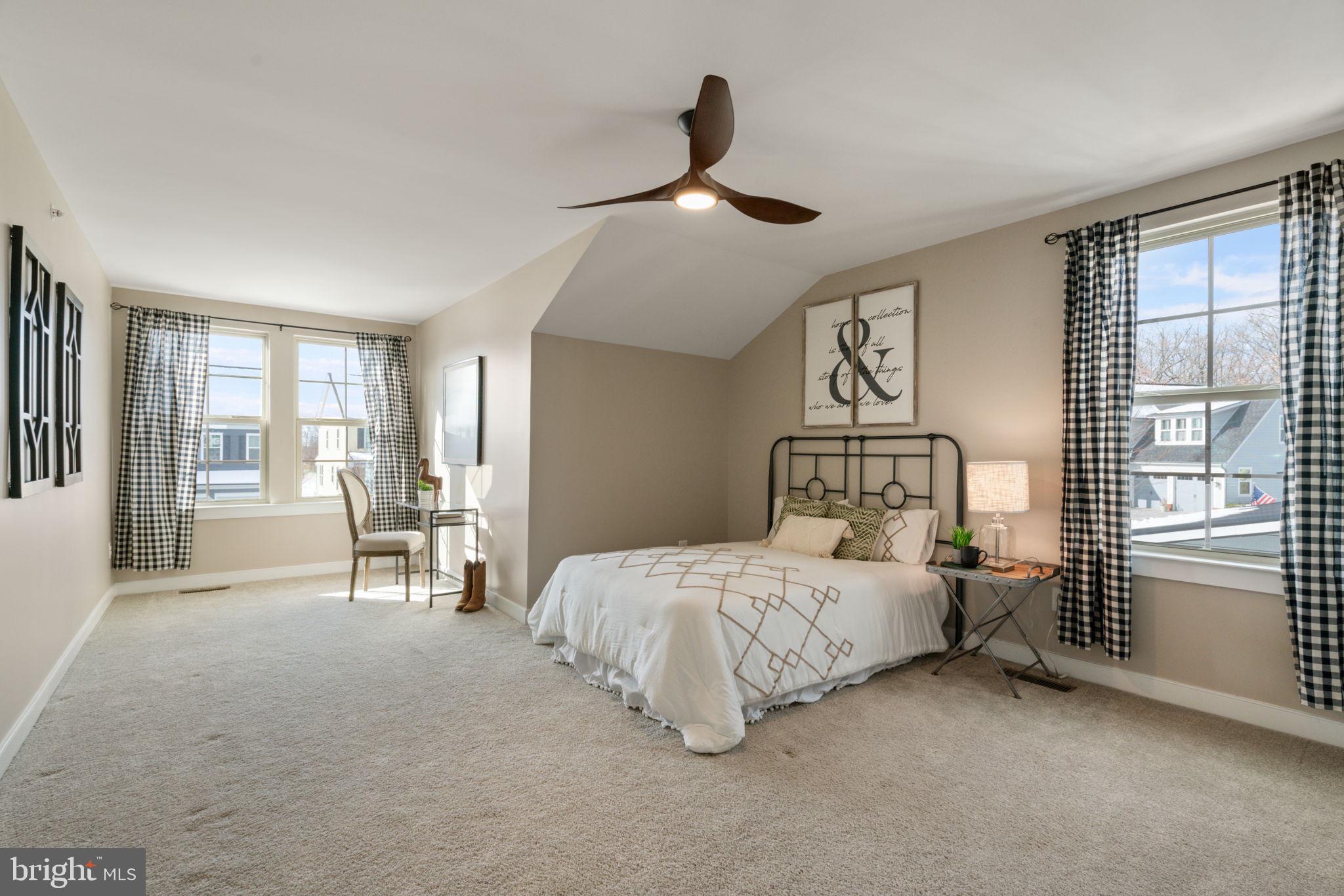 POTOMAC SHORES - Residential