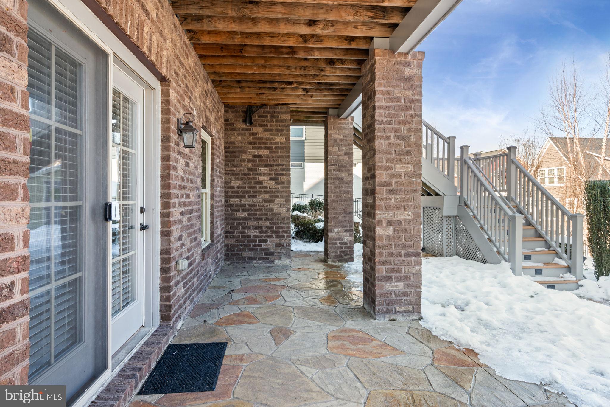 POTOMAC SHORES - Residential