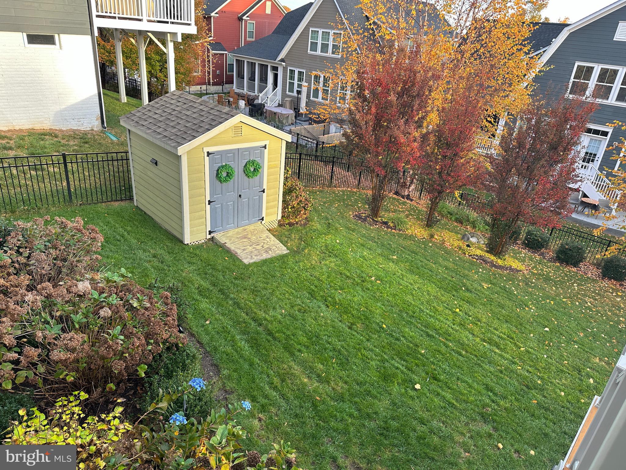 POTOMAC SHORES - Residential