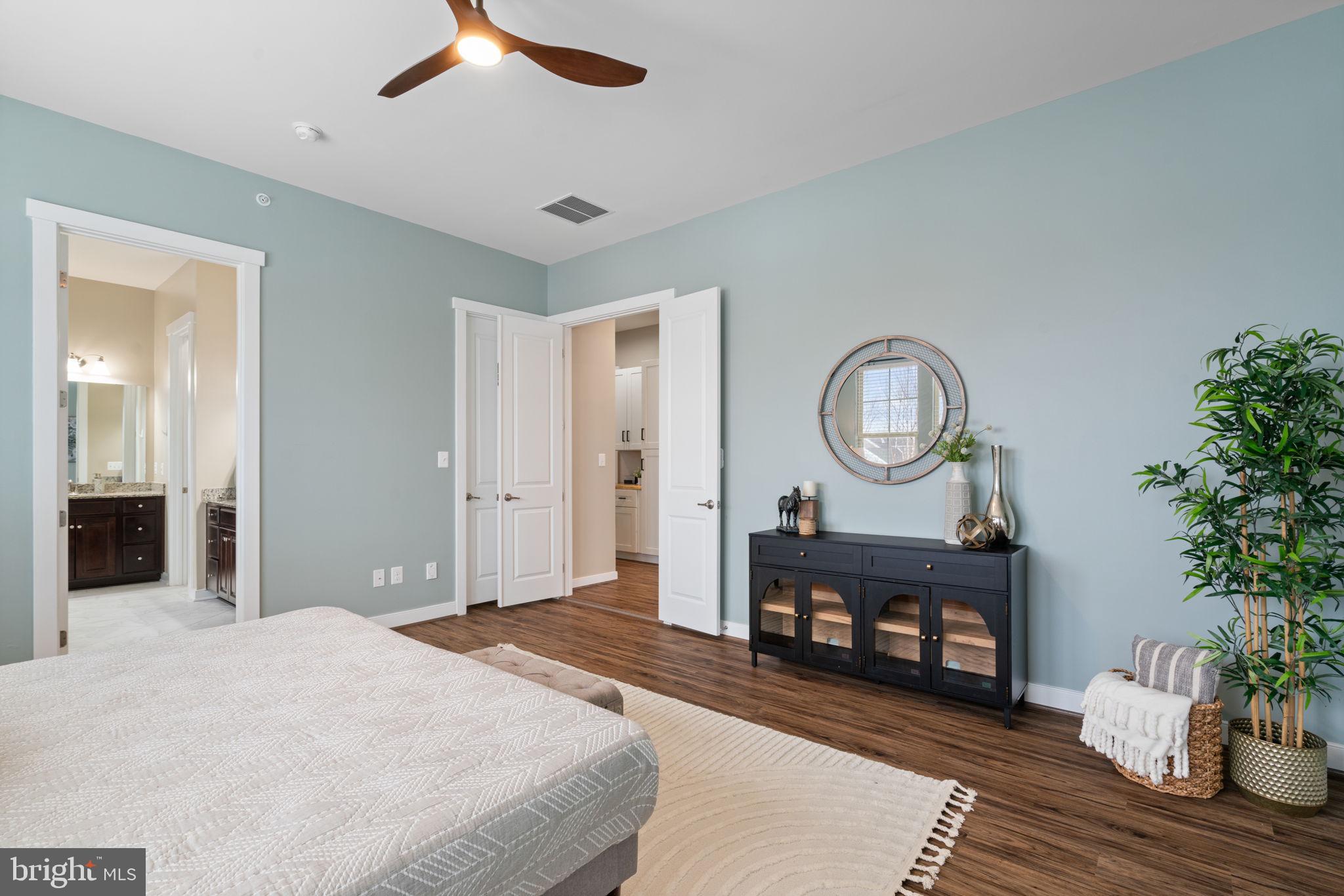 POTOMAC SHORES - Residential