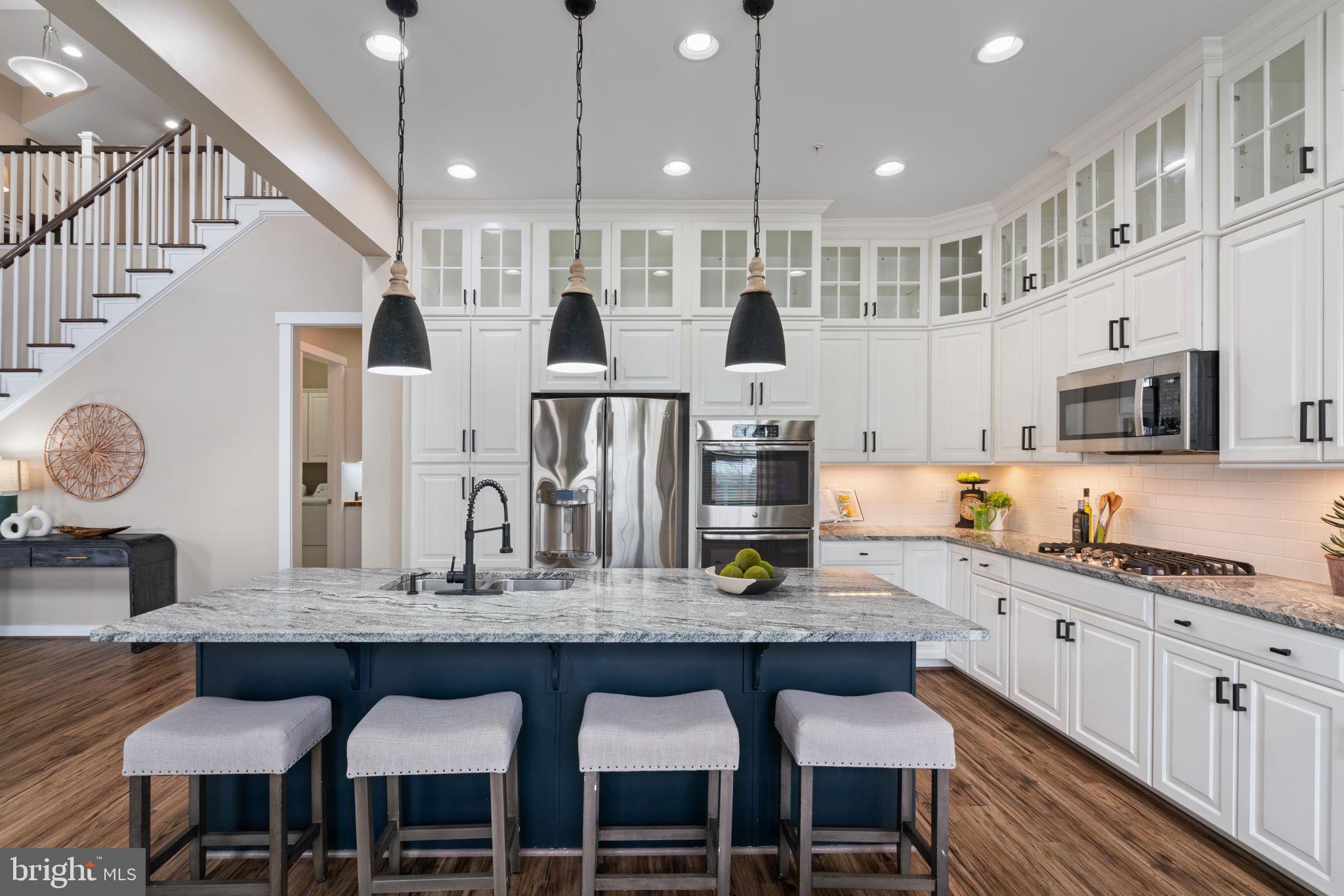 POTOMAC SHORES - Residential