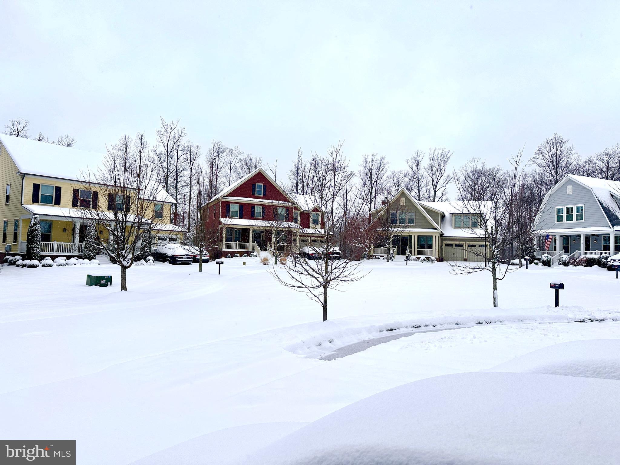 POTOMAC SHORES - Residential