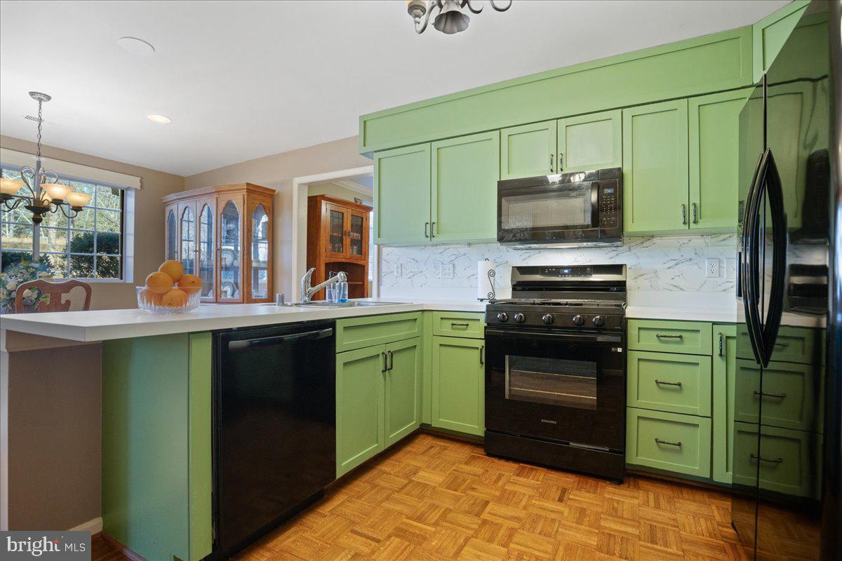 WEXFORD GARDEN CONDOMINIUMS - Residential