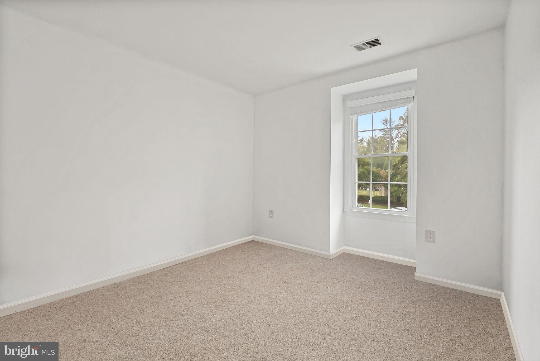 GLEN ALDEN - Residential Lease