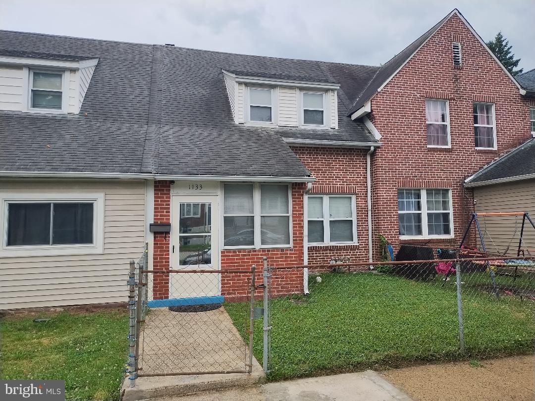 Photo 1 of 11 — 1133 STERLING AVENUE, LINWOOD, PA 19061